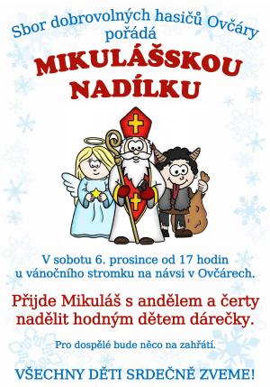 vánoční stromek na návsi